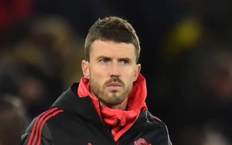 تعيين كاريك.. مانشستر يونايتد يغير مسار الفريق خلف أموريم